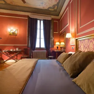 2* Frühstückspension Boutique Torre De' Conti